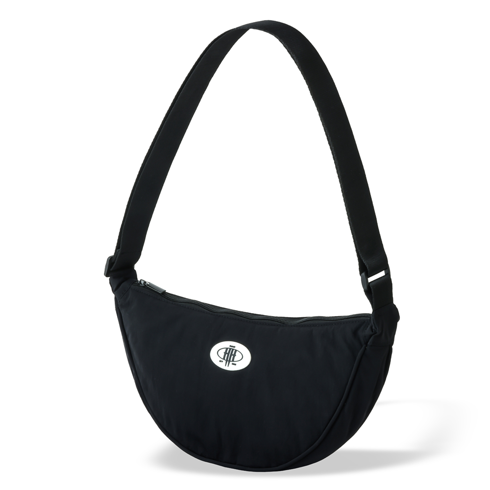 SHOULDER POUCH / BLACK