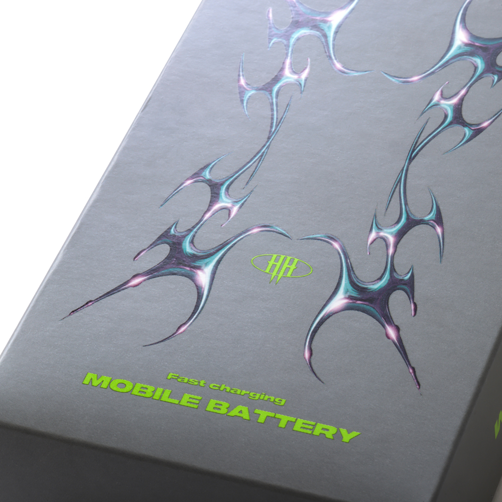 FAST CHARGING MOBILE BATTERY (JAPAN ONLY)